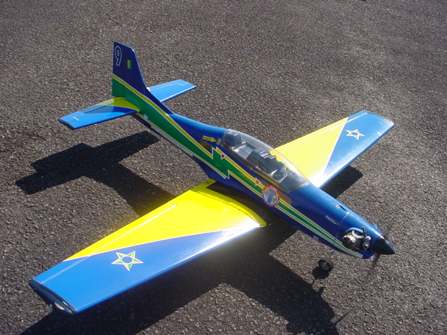 Teste avião de controle remoto RC tucano esquadrilha da fumaça